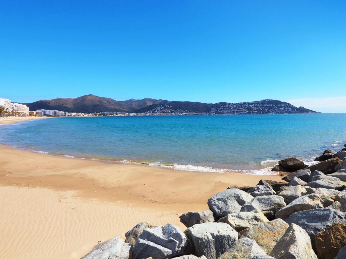 Apartment Platja De Roses-4 By Interhome Екстериор снимка