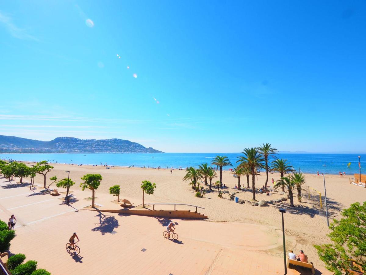 Apartment Platja De Roses-4 By Interhome Екстериор снимка